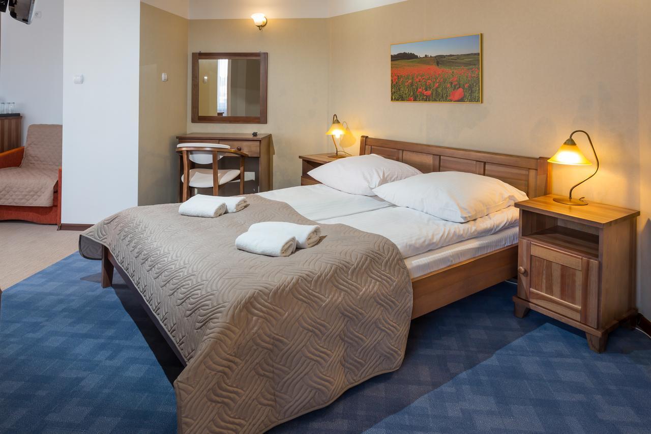 Kompleks Hotelowy Logos Augustów Εξωτερικό φωτογραφία